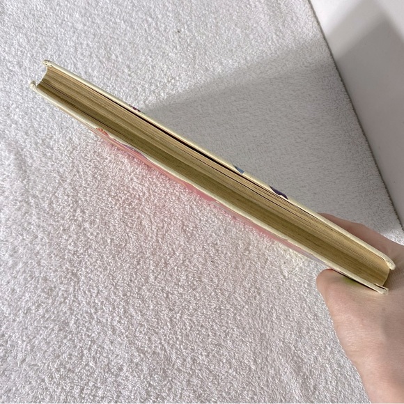 Vintage Favourite Stories Children's Book - Picture 9 of 14